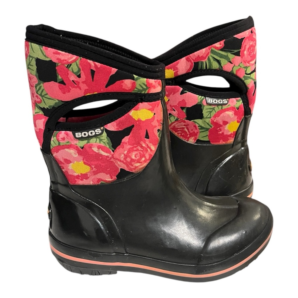 BOGS Women's Floral Black and Pink Boots